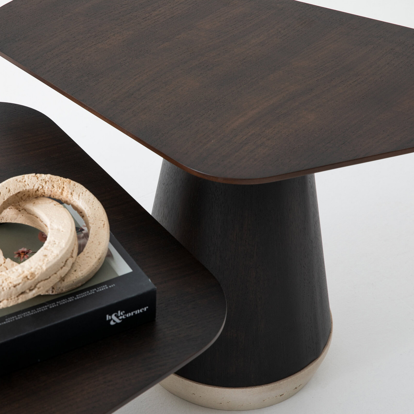 Arte coffee table 