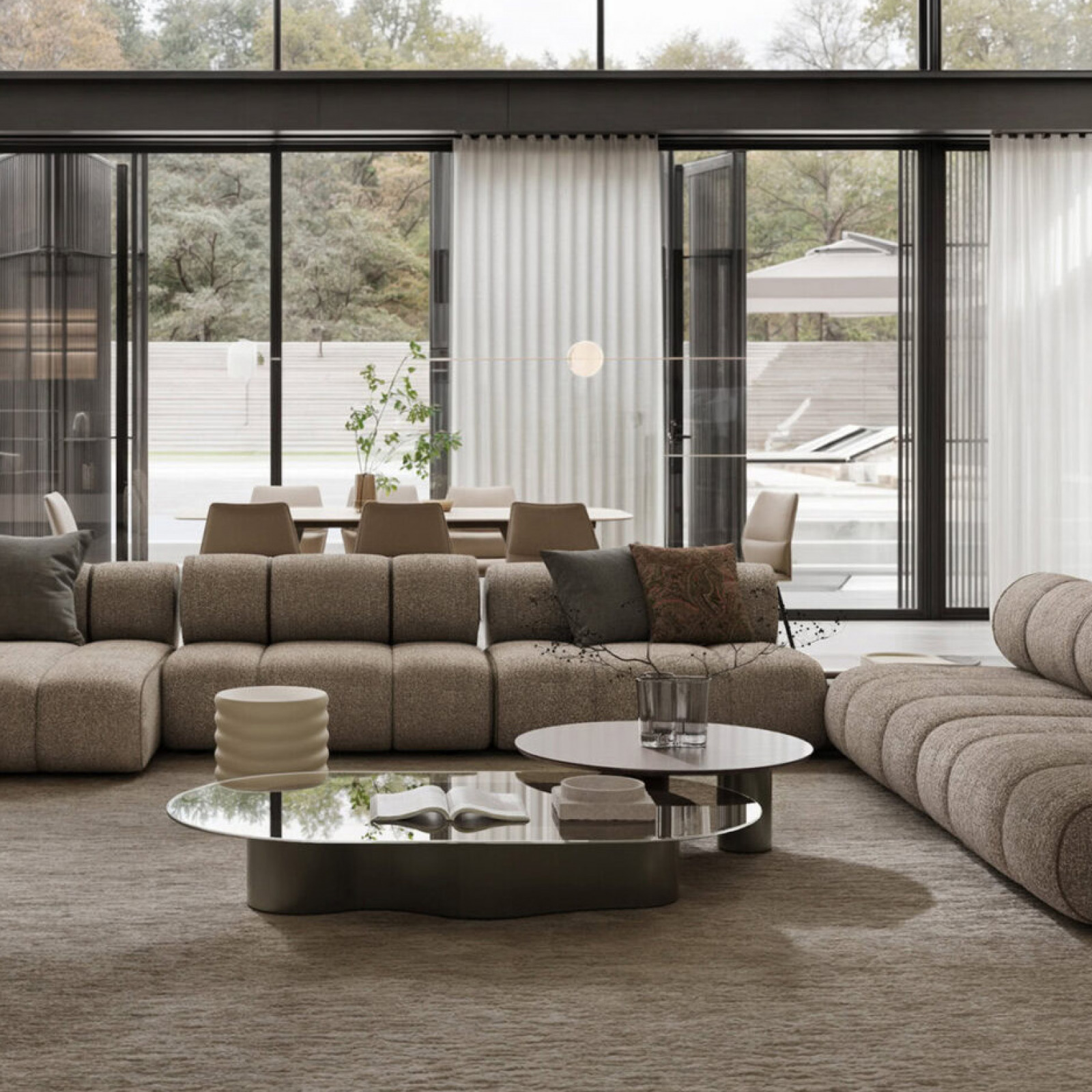 Pera glass coffee table