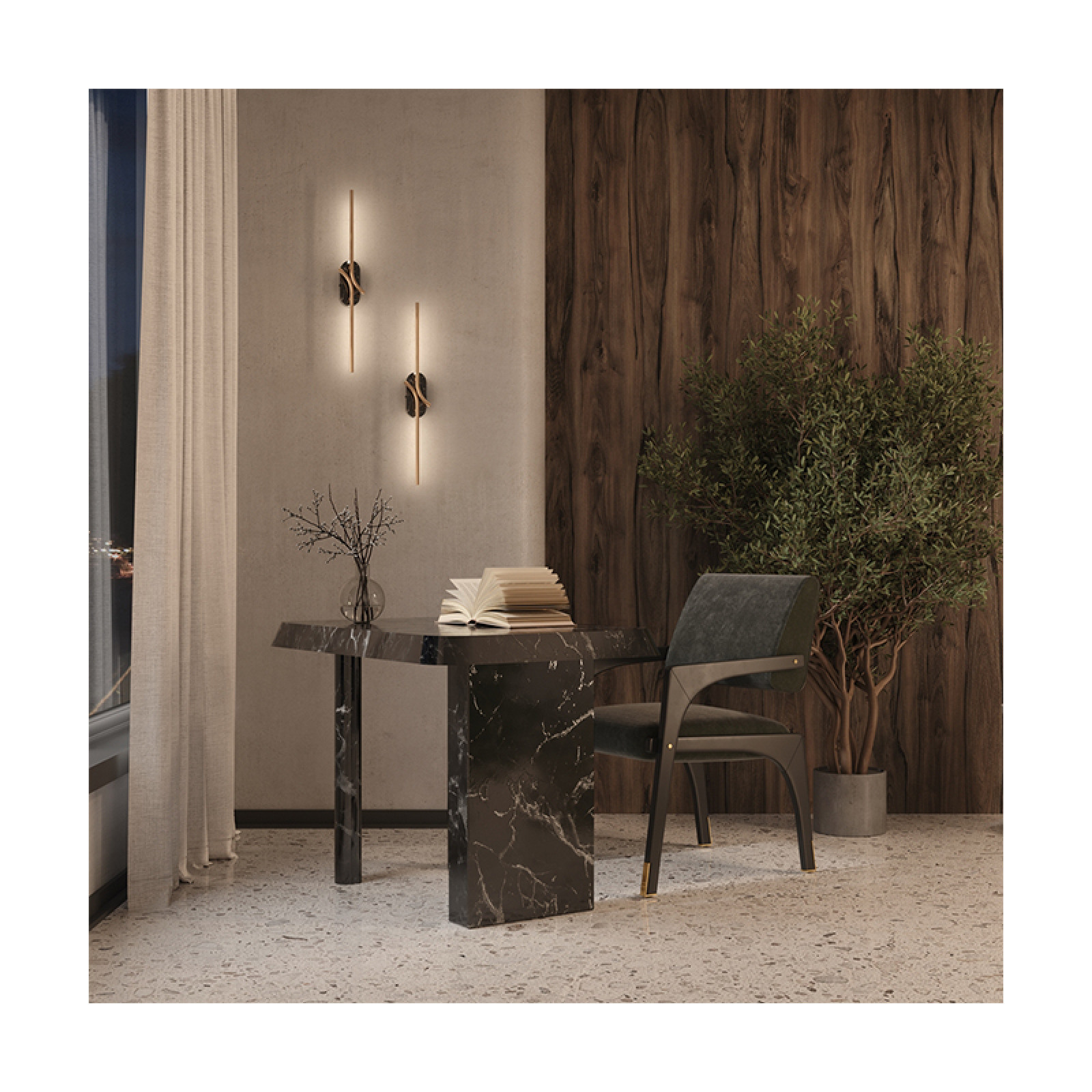 Renaissance wall lamp