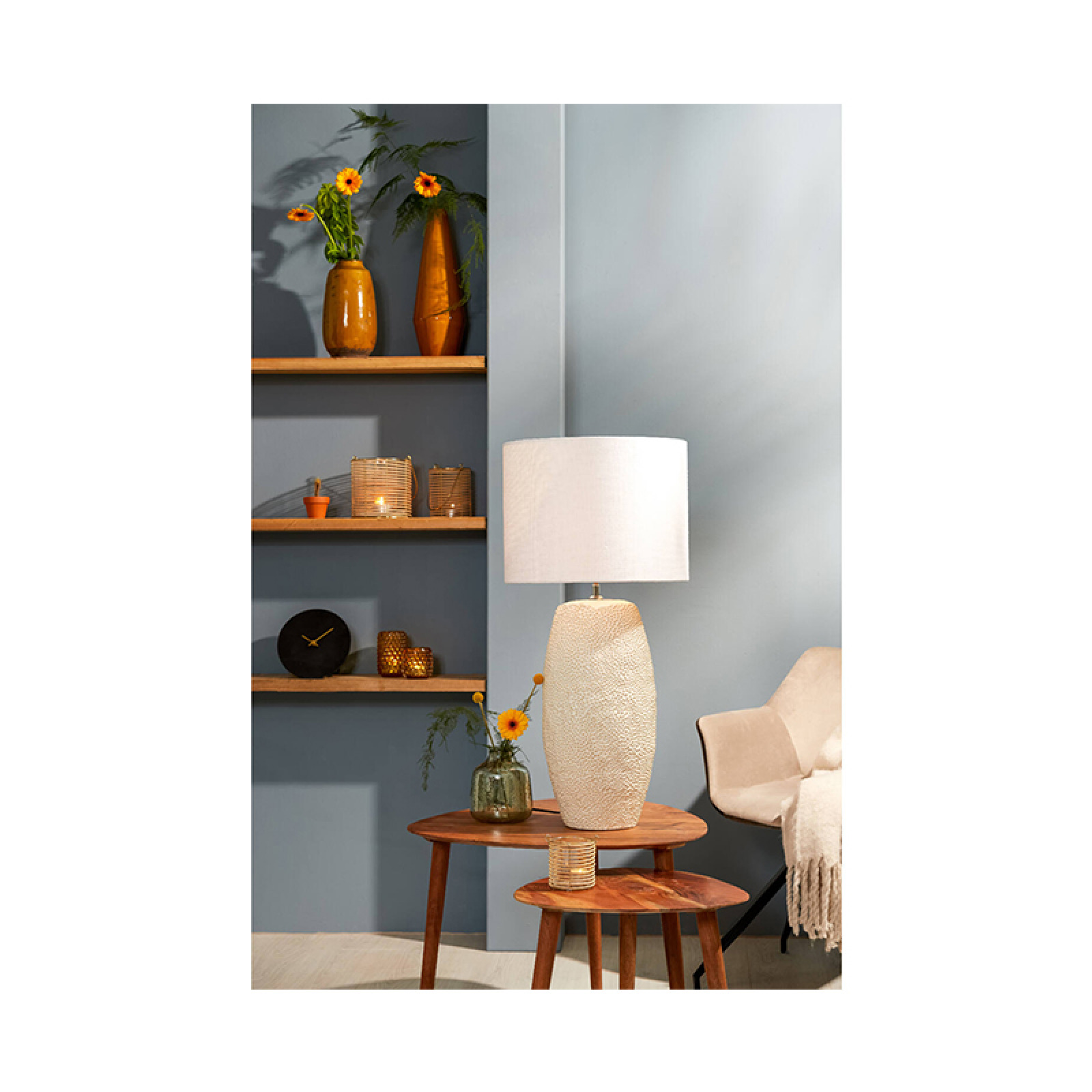 Kayara table lamp