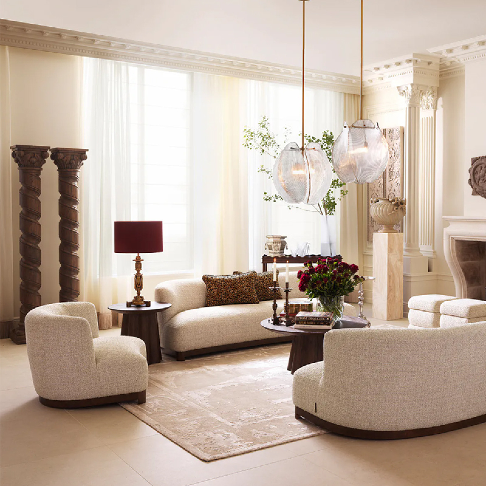 Stelvio beige armchair