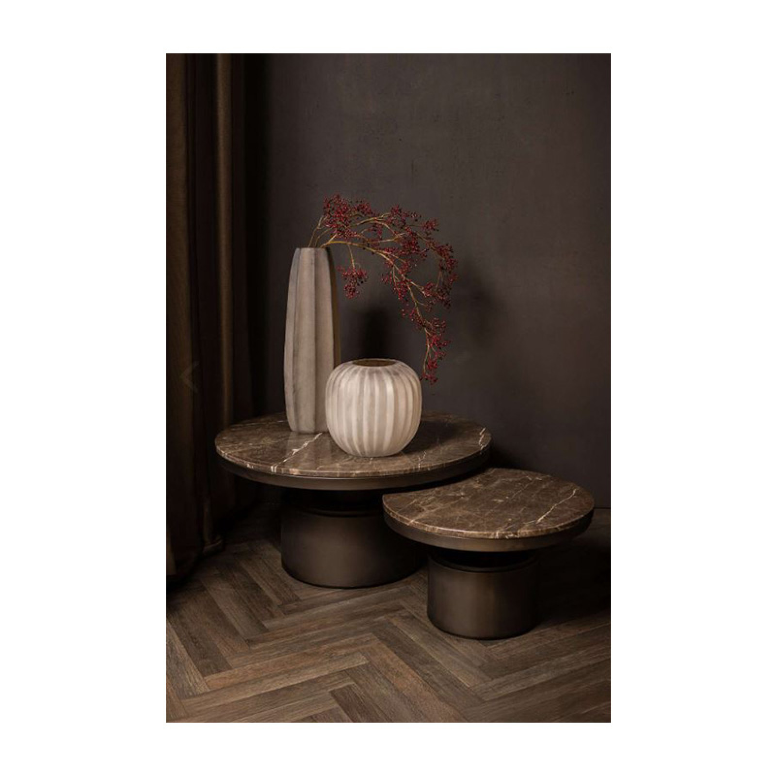 Bregt brown coffee table