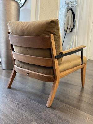 Ege armchair