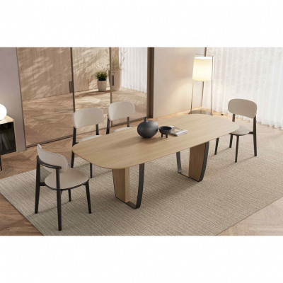 Barcelona oak dining table