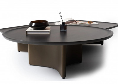 Riva circle coffee table 