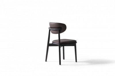 Barcelona leather chair