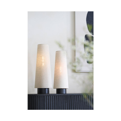 Howie cream table lamp