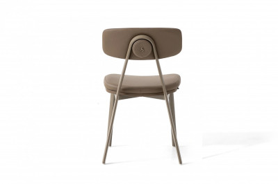 Yoka chair