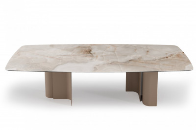Pandora dining table