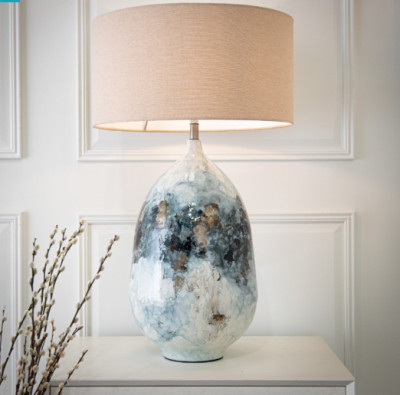 Aketa cloudburst table lamp