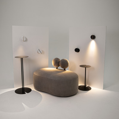 Nuance black.gold wall lamp