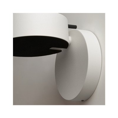 Nuance white-black wall lamp