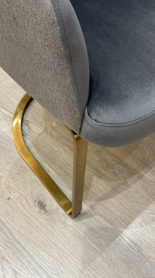 Zoye chari - natural + velvet