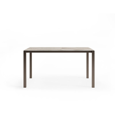 Lorient dining table