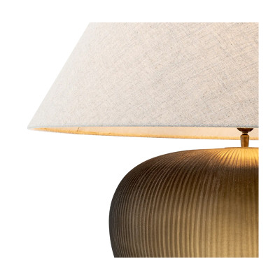 Bayly table lamp