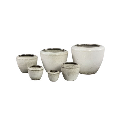 Kyleigh beige ceramic plant pot 