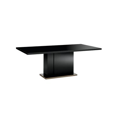 Mont Noir dining table