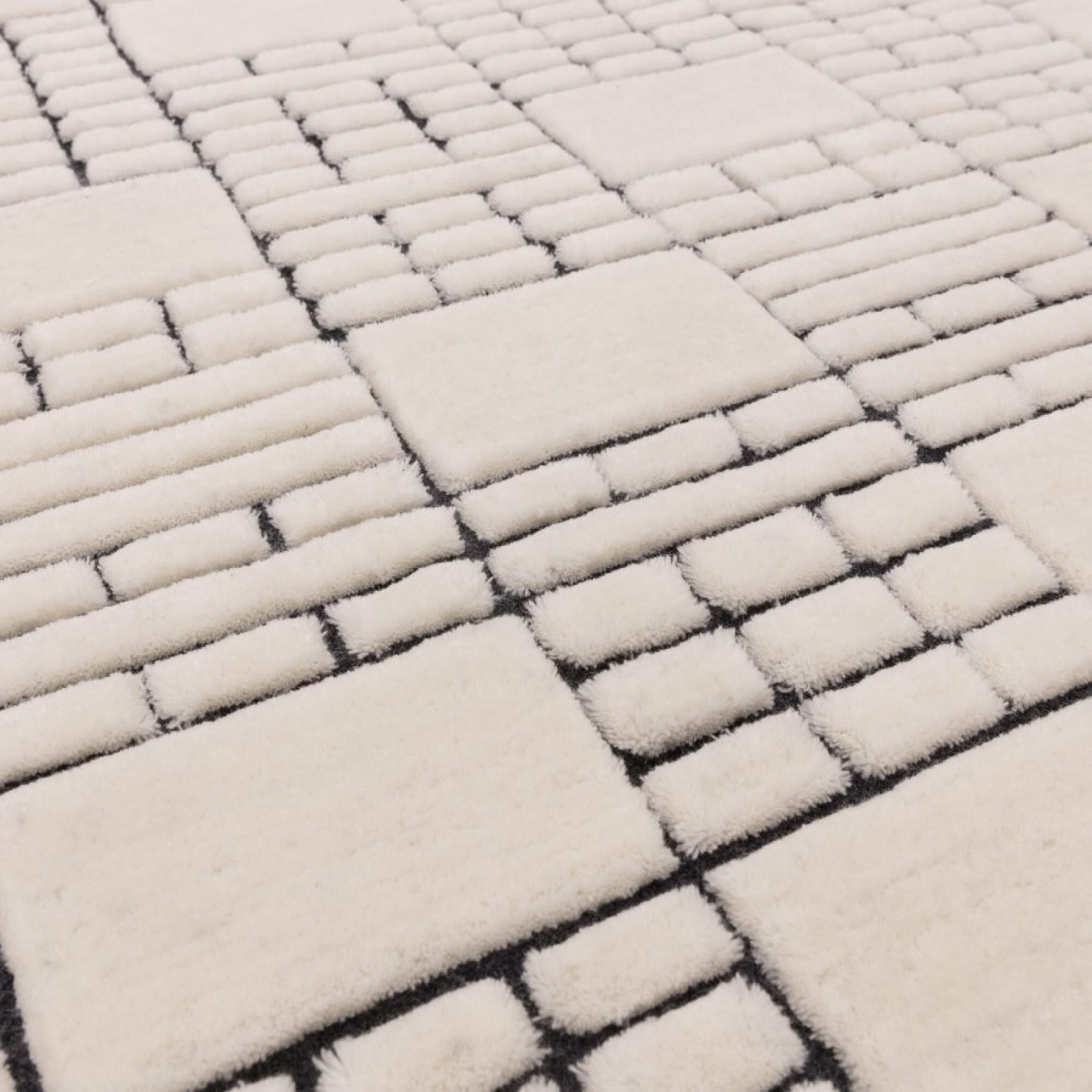 Empire rug