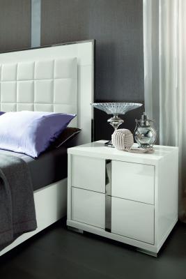 Imperia nightstand