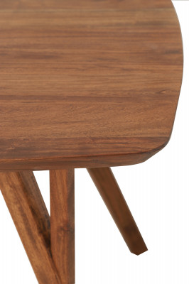Quenza dining table