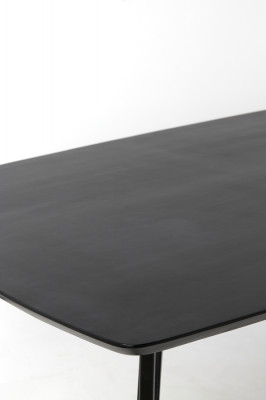 Quenza black dining table