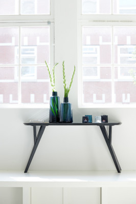 Quenza black console table