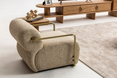 Puffy armchair