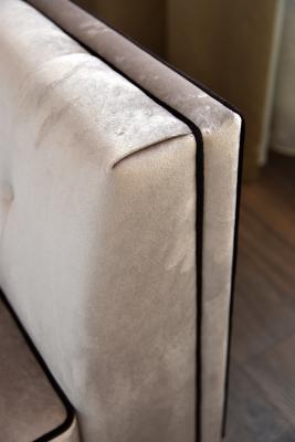 Richmond sofa with black edges