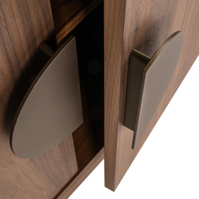 Windsor display cabinet