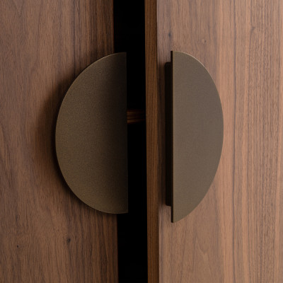 Windsor display cabinet