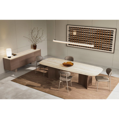 Quadro dining table