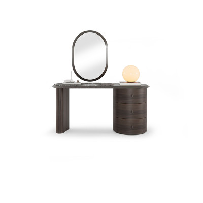 Naya make up table